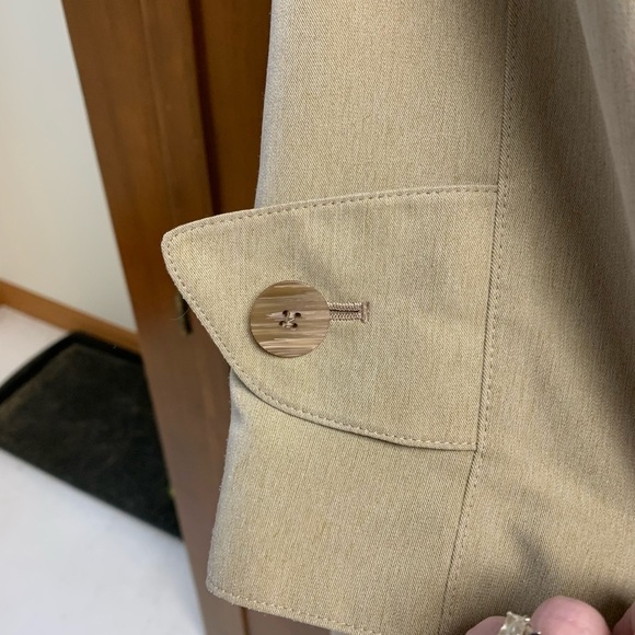 Jacqueline Ferrar vintage petite trench coat size 8P L47in 21in pit - Picture 5 of 10